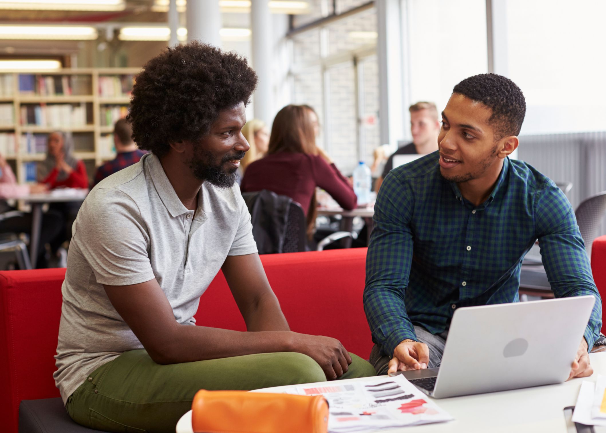 Migliore assistenza agli studenti con il software di gestione dei casi